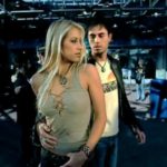 Γονείς η Άννα Κουρνίκοβα και ο Ενρίκε Ιγκλέσιας