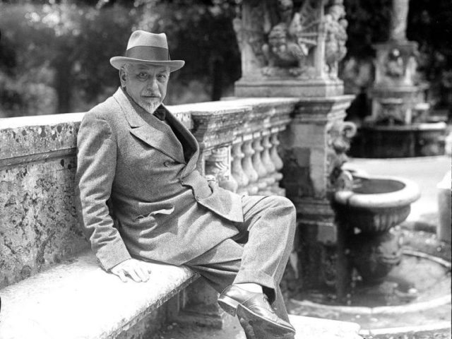 Στις 10 Δεκεμβρίου του 1936 πεθαίνει ο Λουίτζι Πιραντέλλο