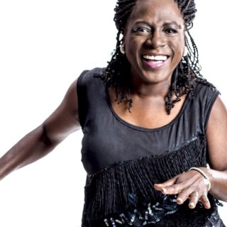 Sharon Jones & the Dap-Kings – Soul Of A Woman