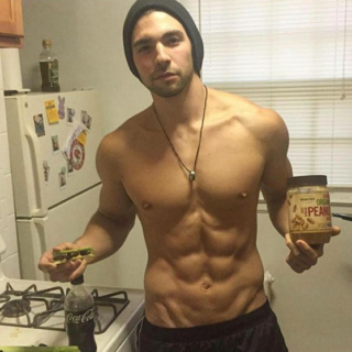 Σε αυτόν τον λογαριασμό στο Instagram ο έρωτας περνάει από το στομάχι