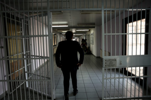 Δεσμοφύλακες στις ΗΠΑ κατηγορούνται για θάνατο κρατούμενου από δίψα
