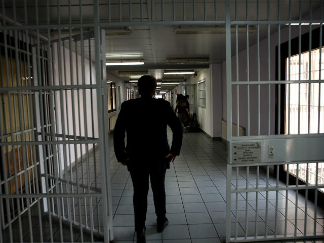 Δεσμοφύλακες στις ΗΠΑ κατηγορούνται για θάνατο κρατούμενου από δίψα
