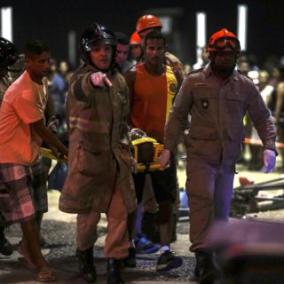 Βραζιλία: Ένα βρέφος νεκρό από όχημα που παρέσυρε πεζούς στον πεζόδρομο Κοπακαμπάνα