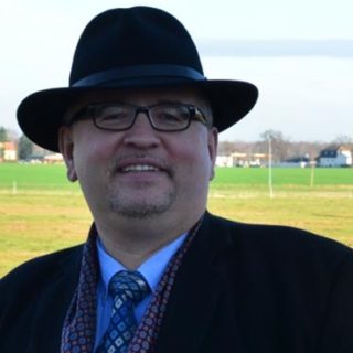 Στέλεχος του κόμματος Εναλλακτική για τη Γερμανία ασπάστηκε το Ισλάμ και στη συνέχεια παραιτήθηκε