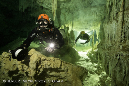 Mεξικό: Εντυπωσιακή ανακάλυψη δίκτυο λιμναίων σπηλαίων