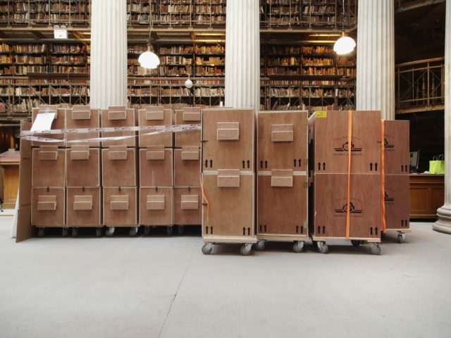 Η Εθνική Βιβλιοθήκη 189 Xρόνια Mετά: Καρέ-Kαρέ H Mετακόμιση