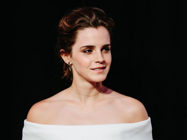 Η Emma Watson φιγουράρει στο εξώφυλλο του νέου τεύχους του Vogue Australia