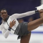 Η μαύρη φουστίτσα της Γαλλίδας αθλήτριας άρχισε ξαφνικά να αστράφτει, αφήνοντας το κοινό άναυδο [ΒΙΝΤΕΟ]