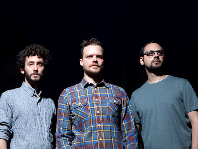 Ακούστε, πρώτα στην Popaganda, το νέο κομμάτι των Mary’s flower Superhead “Tonight We Sail”