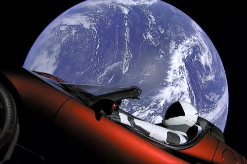 Που θα καταλήξει το ταξίδι του Tesla Roadster στο διάστημα;
