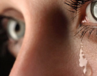 Υπάρχει ένα τεστ δακρύων για τη διάγνωση της νόσου Πάρκινσον!