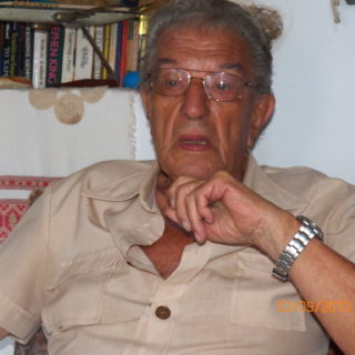 Πέθανε ο καθηγητής Βασίλης Φίλιας