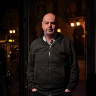 Γιάννης Χουβαρδάς: «Η βία είναι μέσα στο ανθρώπινο σύστημα, όσο και να την καμουφλάρουμε»