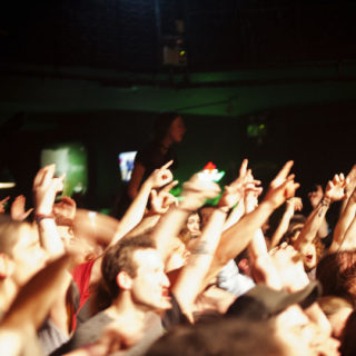 Το Ροκ Είναι Εδώ, Ενωμένο Δυνατό