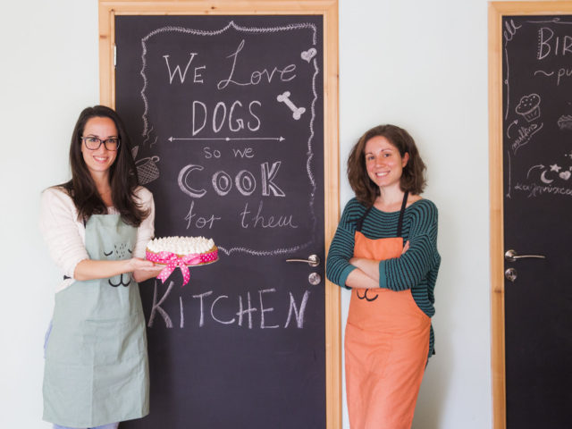 Peteat: Η πρώτη κουζίνα για σκύλους με φρέσκο μαγειρευτό φαγητό