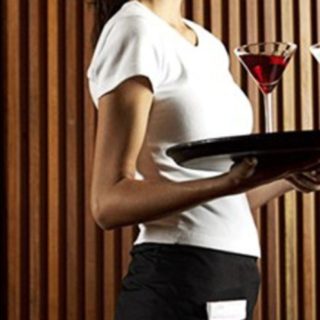 Δε θα πιστέψετε πώς κέρδισε την υποτροφία της μία 18χρονη σερβιτόρα