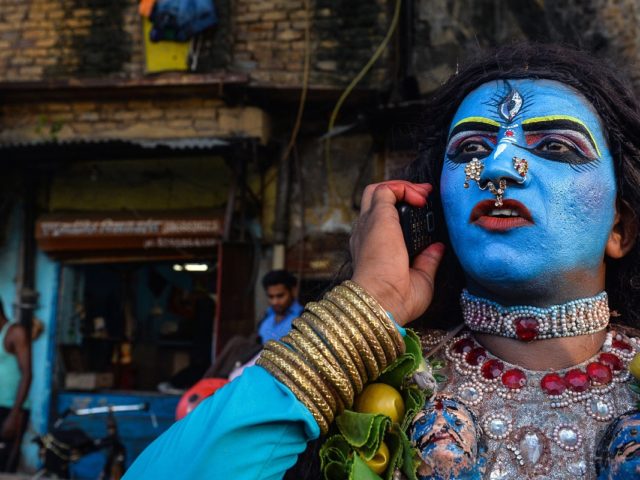 Προκαλούν τα κινητά καρκίνο; Όχι. Μάλλον όχι.
