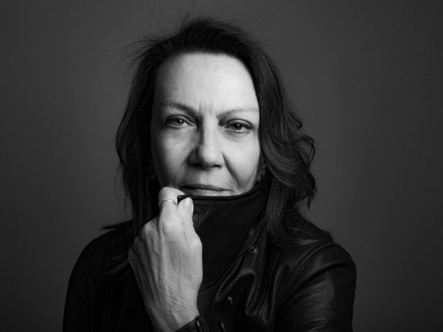 Να σηκώσει το χέρι όποιος έχει αγωνία για το sequel του «Λόγω Τιμής» που γράφει η Μιρέλλα Παπαοικονόμου