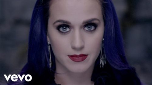 Ο κακός χαμός έχει γίνει με την Katy Perry που φίλησε 19χρονο αγόρι στο American Idol [ΒΙΝΤΕΟ]
