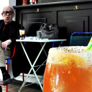 28 Μαγαζιά Που Βγάζουν Τραπεζάκια Για Ν’ Αράξετε Έξω