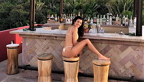Η Kourtney Kardashian έχει το πιο σέξι Instagram απ’ όλες τις αδελφές της