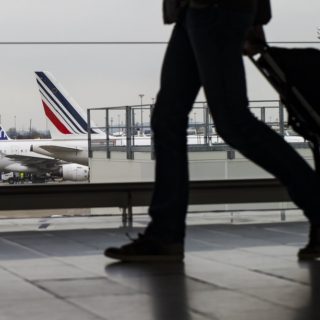 Γαλλία: Πρόθυμα τα συνδικάτα της Air France να μετάσχουν σε διαπραγματεύσεις