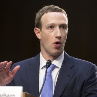 Aντιδράσεις μετά τις δηλώσεις του Μαρκ Ζάκερμπεργκ για τους αρνητές του Ολοκαυτώματος