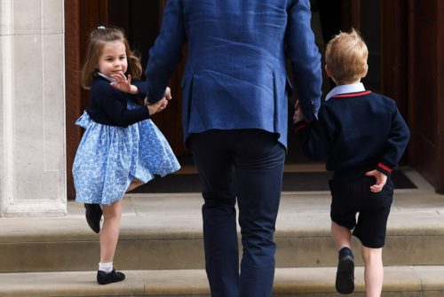 Η πριγκίπισσα Σάρλοτ γράφει ιστορία μετά την γέννηση του μικρότερου αδερφού της