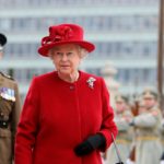 Αυτά είναι τα φαγητά που απαγορεύεται να τρώει η βασιλική οικογένεια της Αγγλίας