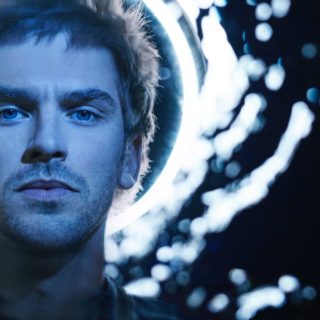 5 σειρές-επιστροφές για να δεις τον Απρίλιο