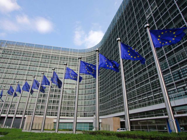 Η Ευρωπαϊκή Επιτροπή και ο Ευρωπαϊκός Μηχανισμός Σταθερότητας υπογράφουν σήμερα μνημόνιο κατανόησης
