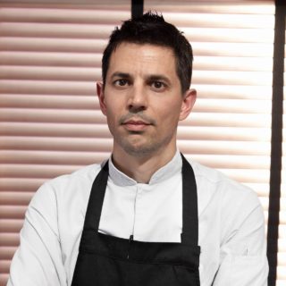 Ο Αλέξανδρος Χαραλαμπόπουλος είναι το νέο μεγάλο όνομα της ελληνικής γαστρονομίας