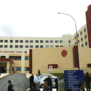 Χανιά: Σε κρίσιμη κατάσταση βρίσκεται νεαρός άντρας έπειτα από πτώση από μπαλκόνι νοσοκομείου