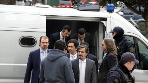 Ελεύθερος με αυστηρούς περιοριστικούς όρους ο ένας εκ των οκτώ Τούρκων αξιωματικών