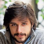 Ο Γιάννης Νιάρρος είναι ο φετινός νικητής του θεατρικού βραβείου “Δημήτρης Χορν”