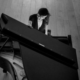 Ακούστε αποκλειστικά στην Popaganda το ντεμπούτο άλμπουμ της Margo Nancyfor