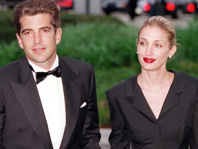 Ταινία θα γίνει ο γάμος του JFK Jr. και της Κάρολιν Μπέσετ