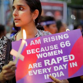 Δύο έφηβες έπεσαν θύματα ομαδικών βιασμών στην Ινδία