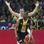 Πρωταθλήτρια Ευρώπης η ΑΕΚ. Κέρδισε με 94-100 την Μονακό στον τελικό του Basketball Champions League