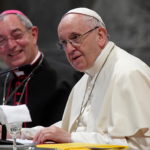 Αντιδράσεις προκάλεσε η δήλωση του πάπα που συνέκρινε την άμβλωση με «προσφυγή σε πληρωμένο δολοφόνο»