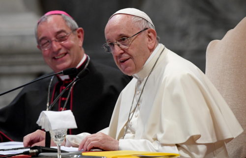 Αντιδράσεις προκάλεσε η δήλωση του πάπα που συνέκρινε την άμβλωση με «προσφυγή σε πληρωμένο δολοφόνο»