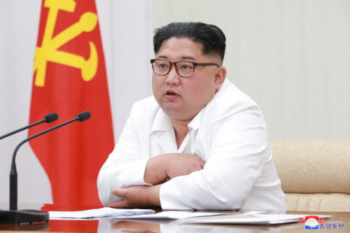 Η Βόρεια Κορέα εγκρίνει νόμο που της επιτρέπει να προχωρά σε προληπτικά πλήγματα με πυρηνικά όπλα