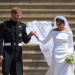 Λευκό μεταξωτό νυφικό του οίκου Givenchy επέλεξε η πριγκίπισσα Μέγκαν