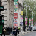 Τα exit polls επιβεβαιώνουν συντριπτική νίκη του “Ναι” στην νομιμοποίηση των αμβλώσεων