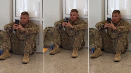 Στρατιώτης παρακολουθεί τη γέννα της κόρης του μέσω… FaceTime και το διαδίκτυο «λιώνει» [ΒΙΝΤΕΟ]
