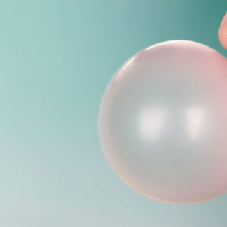 Δείτε τι απίστευτο κάνουν στο Άμστερνταμ για να μην φτύνει ο κόσμος τις τσίχλες στον δρόμο…