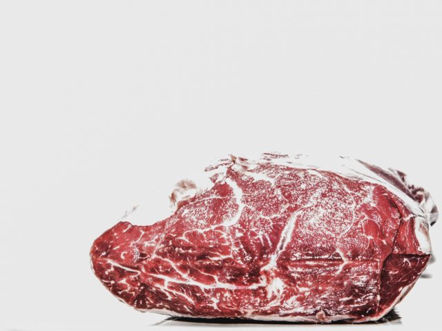 Παγκόσμιο Οικονομικό Φόρουμ: Το να απαρνηθούμε το κρέας θα μπορούσε να σώσει εκατομμύρια ζωές
