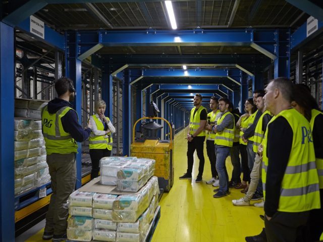 Η ακαδημαϊκή θεωρία συναντά την πράξη στο πρόγραμμα της P&G «Μαζί χτίζουμε το μέλλον σου»