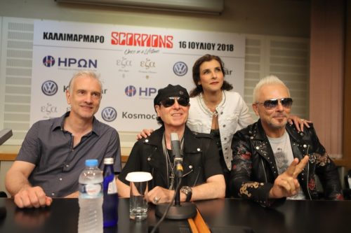 Οι Scorpions βρέθηκαν στην Αθήνα δύο μήνες πριν τη μεγάλη συναυλία στο Καλλιμάρμαρο