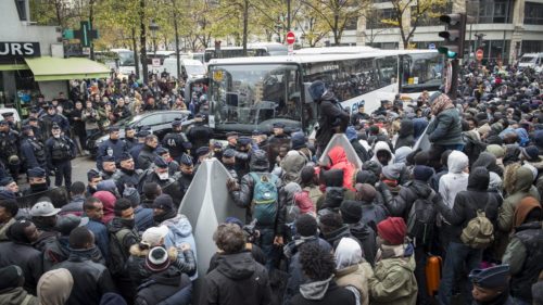 Καταγγελίες για κακοποίηση ανήλικων προσφύγων από την γαλλική αστυνομία, από την OXFAM